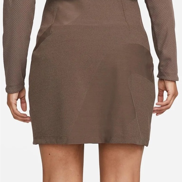 Nike Dri-FIT UV Tour Golf Skirt W Short DR5342 Womens Skort Plum Eclipse  XXL - Picture 3 of 11